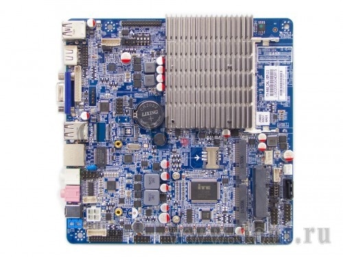   MINITOSTAR ITX-M50-D6L (J1900, 1xSODIMM, 2xSATA)