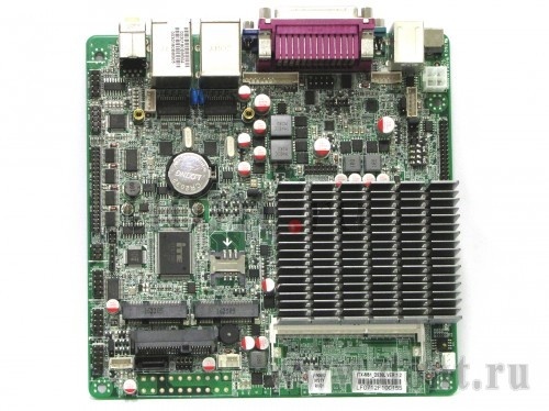   MINITOSTAR ITX-M51-D926L (J1900, 1xSODIMM, 2xSATA)